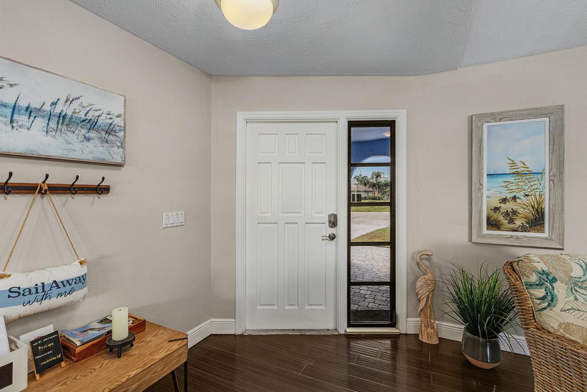 Canal-Front Oasis With Dock And Kayaks In Cape Coral! מראה חיצוני תמונה